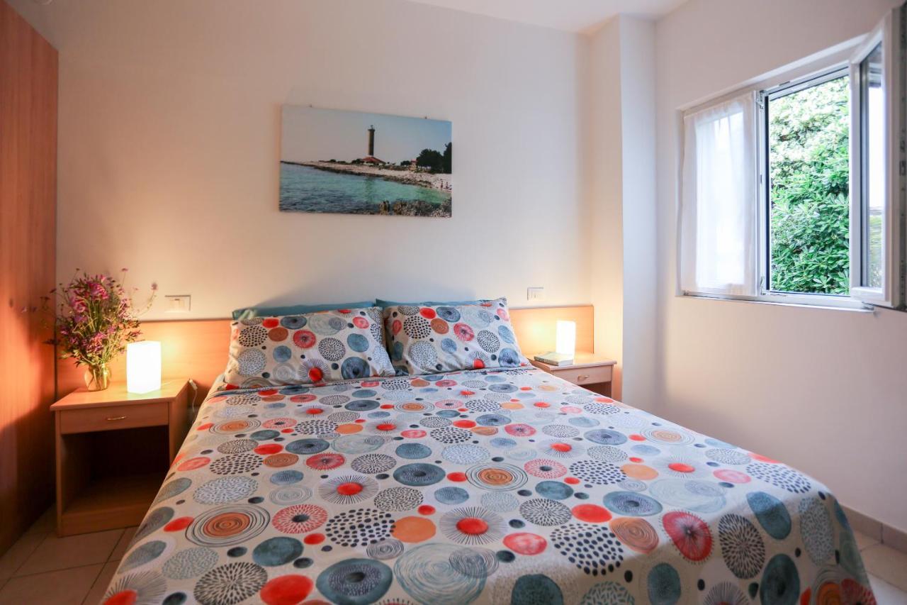 Apartments Eugenio Turizam Soline  Εξωτερικό φωτογραφία