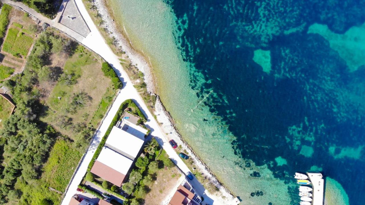 Apartments Eugenio Turizam Soline  Εξωτερικό φωτογραφία