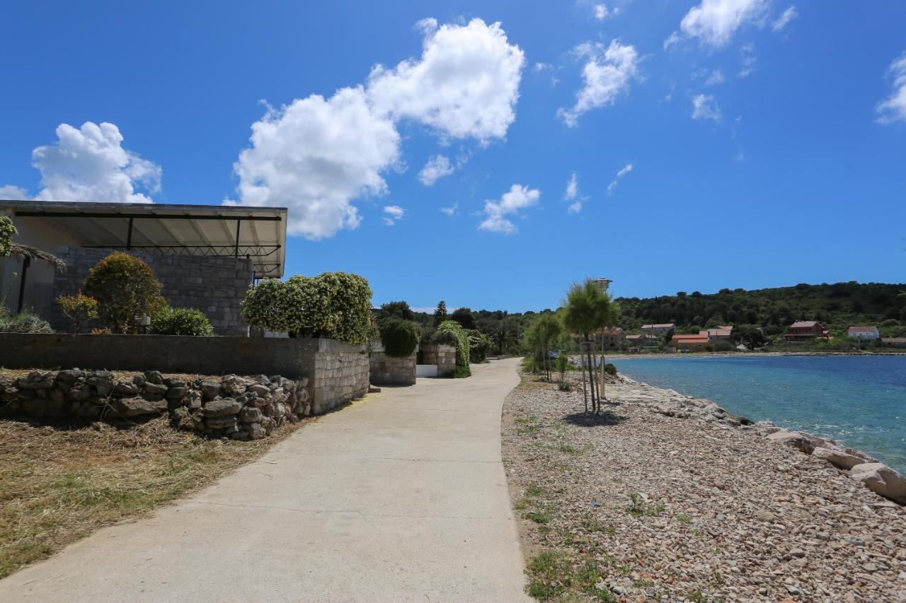 Apartments Eugenio Turizam Soline  Εξωτερικό φωτογραφία