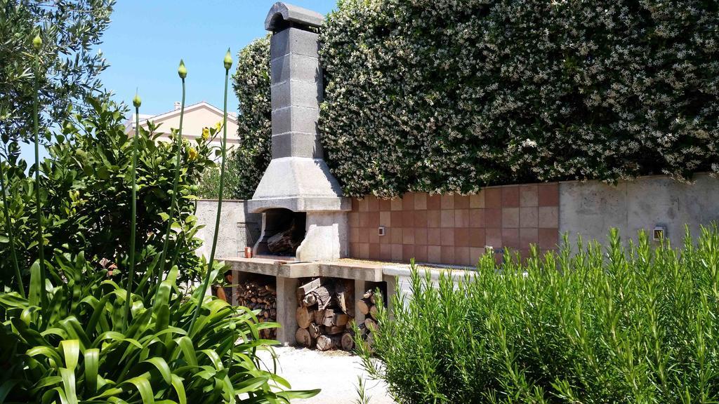 Apartments Eugenio Turizam Soline  Δωμάτιο φωτογραφία